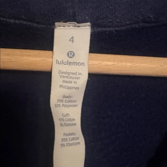 Scuba size 4 - Picture 3 of 3